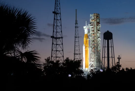 ماموریت بازگشت به ماه