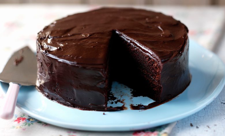 طرز تهیه کیک شکلاتی ساده و فوری