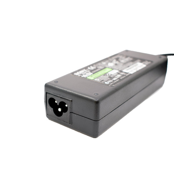 شارژر لپ تاپ سونی 19.5 ولت 4.7 آمپر مدل VGP-AC19V10